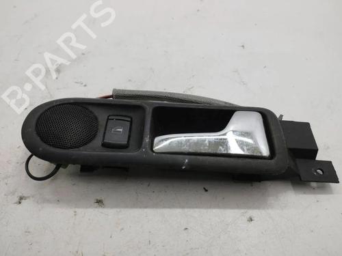 Used Front right interior door handle Front right interior door handle 36179856 36179856