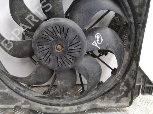 Radiator fan FORD C-MAX II Van 1.6 TDCi | BP28870706M35