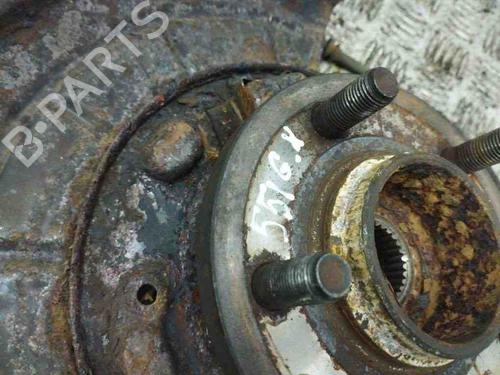 Left rear steering knuckle LAND ROVER RANGE ROVER SPORT I (L320) 2.7 D 4x4 | BP28894745M27 