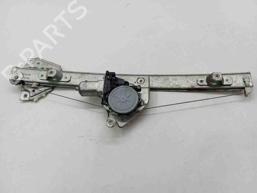 Rudehejsemekanisme Højre bagtil SUZUKI GRAND VITARA II (JT, TE, TD) 1.9 DDiS All-wheel Drive (JT419, TD44, JB419WD, JB419XD,... (129 hp) 28886562