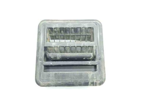 Used Grille CHRYSLER VOYAGER IV (RG, RS) 3.8 (218 hp) 28892012