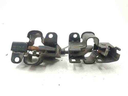 Used Hood lock MERCEDES-BENZ S-CLASS (W220, V220) S 320 CDI (220.026, 220.126) (197 hp) 28847515