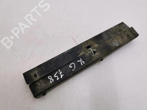 Used Rear bumper bracket Rear bumper bracket 36329754 36329754