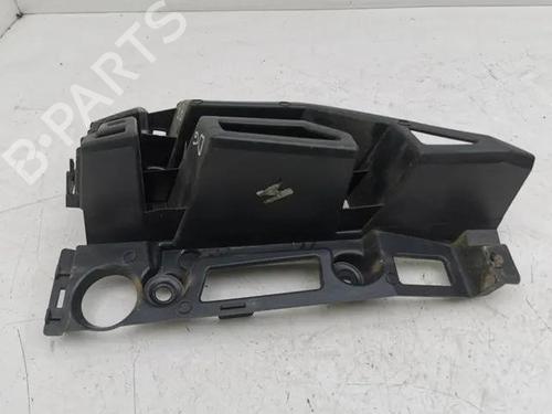 Used Rear bumper bracket PEUGEOT 3008 II SUV (MC_, MR_, MJ_, M4_) 1.6 BlueHDi 120 (120 hp) 28863381