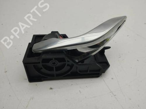 Used Front left interior door handle Front left interior door handle 33878109 33878109