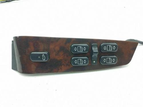 Used Left front window switch Left front window switch MERCEDES-BENZ S-CLASS (W220, V220) S 320 CDI (220.026, 220.126) (197 hp) 40209168 40209168