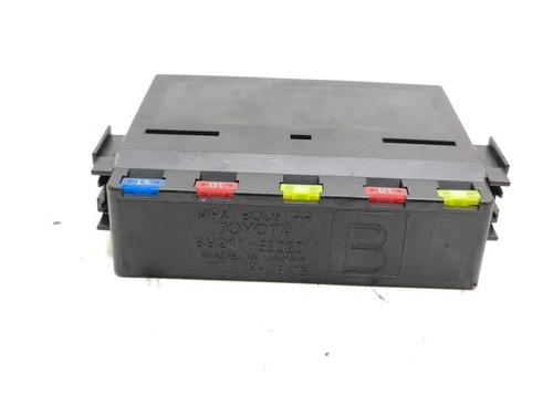 Used Fuse box Fuse box 32674253 32674253