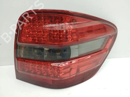 Fanale posteriore destro Fanale posteriore destro 36139045 36139045