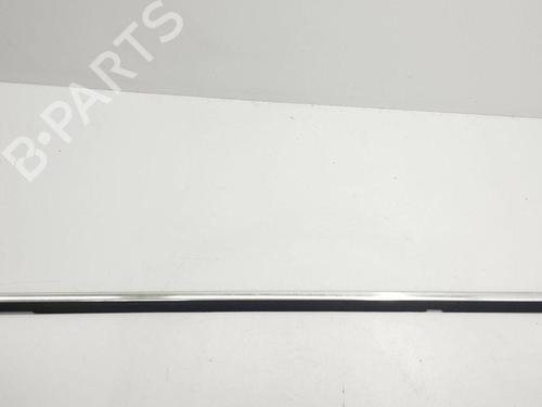 Used Door moulding trim PEUGEOT 5008 (0U_, 0E_) 1.6 HDi (112 hp) 28894432