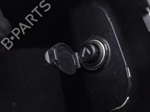 Armrest / Center console TOYOTA RAV 4 V (_A5_, _H5_) 2.5 Hybrid (AXAH52) | BP36190363I20 - Image 11
