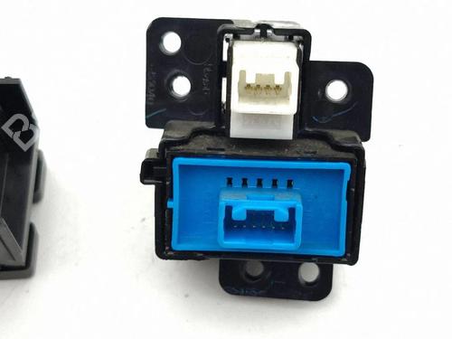 Switch LEXUS IS C (GSE2_) 250 (GSE20) | BP37610737I30  - Image 7