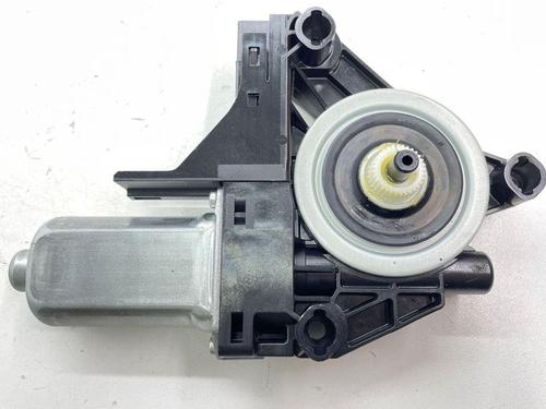 Left front window motor VOLVO V60 I (155) 1.6 DRIVe | BP28890354E21 
