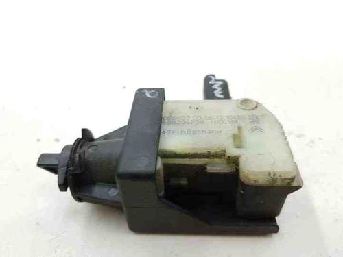Fuel door actuator CITROËN DS5 2.0 HDi 165 Hybrid4 4x4 | BP28846261E18 