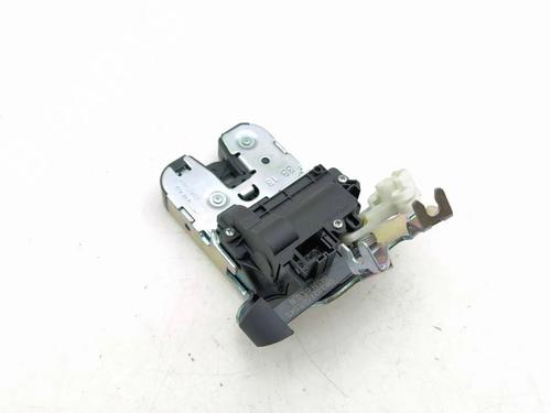 Tailgate lock AUDI A4 B9 (8W2, 8WC) 2.0 TDI | BP33663392C101 - Image 3