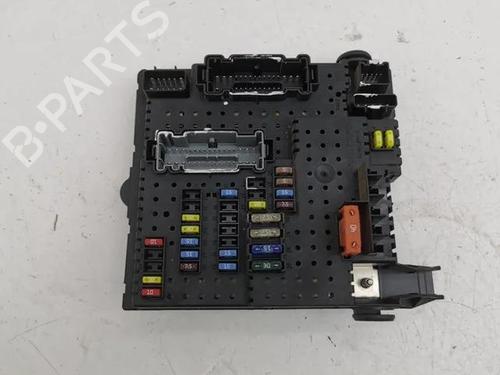 Used Fuse box VOLVO XC90 I (275) T6 AWD (272 hp) 28846980
