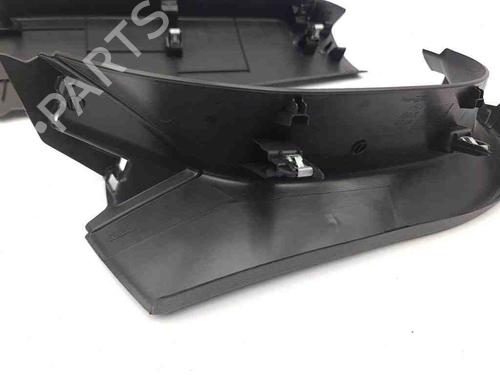 Tailgate trim RENAULT MEGANE IV Grandtour (K9A/M/N_) 1.2 TCe 130 (K9MR) | BP28880242C151 