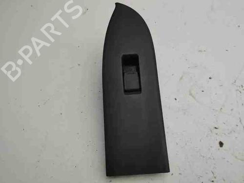Used Right rear window switch SUZUKI GRAND VITARA II (JT, TE, TD) 1.9 DDiS All-wheel Drive (JT419, TD44, JB419WD, JB419XD,... (129 hp) 28842424