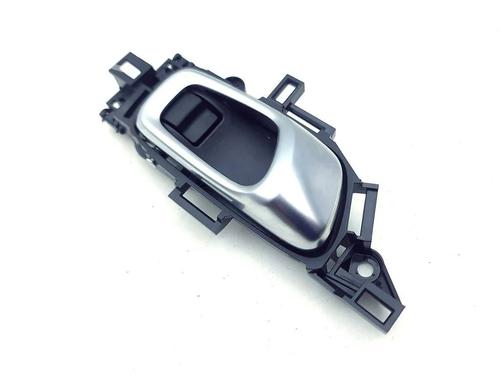Used Front right interior door handle Front right interior door handle 36082763 36082763