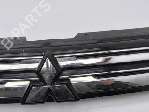 Grille MITSUBISHI OUTLANDER II (CW_W) 2.0 4WD | BP28858810C40 