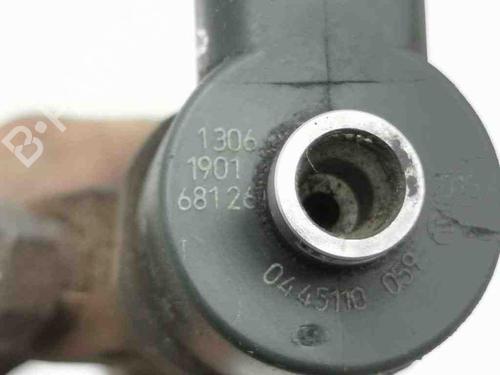 Injector CHRYSLER VOYAGER IV (RG, RS) 2.8 CRD | BP28885905M100