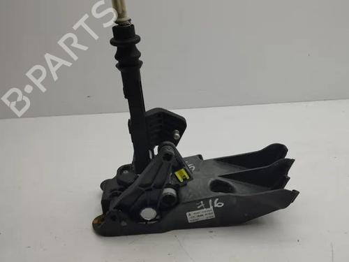 Used Steering wheel controls NISSAN QASHQAI II (J11, J11_) 1.3 DIG-T (140 hp) 28856840