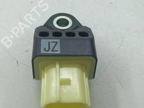 Electronic sensor LEXUS NX (_Z1_) 300h AWD (AYZ15, AYZ15_, AYZ15R) | BP33877545M84 - Image 6