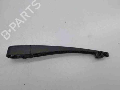 Used Rear windshield wiper arm HYUNDAI ix35 (LM, EL, ELH) 1.7 CRDi (116 hp) 28844679