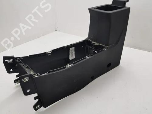 Used Middle console RENAULT CLIO V (B7_) 1.3 TCe 130 (B7MF) (131 hp) 28856491