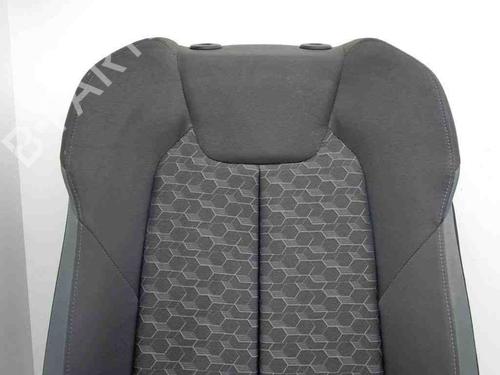 Right front seat AUDI A1 Sportback (8XA, 8XF) 1.0 TFSI | BP28881127C16 