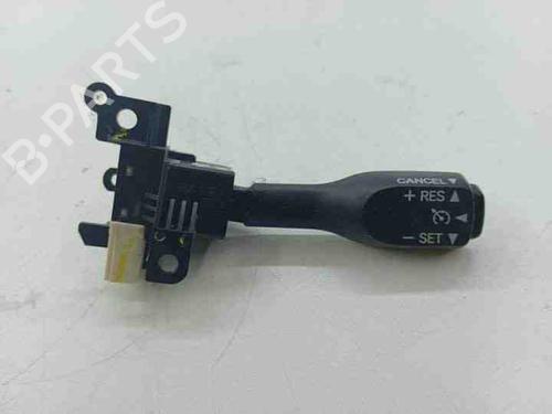 Commutateur TOYOTA COROLLA Verso (_E12_) 2.0 D-4D (CDE120_, CDE120R) (90 hp) 28844891