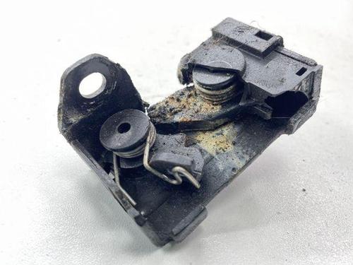 Hood lock MERCEDES-BENZ C-CLASS (W204) C 200 CDI (204.007, 204.006) | BP28871135C133 