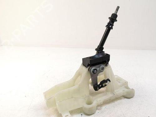 Gear lever MITSUBISHI OUTLANDER II (CW_W) 2.0 DI-D (CW8W) | BP28866887M90 