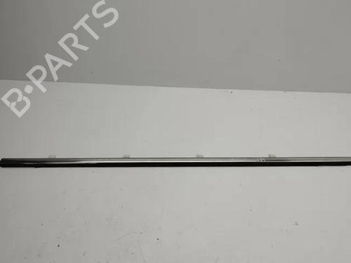 Used Door moulding trim OPEL ANTARA A (L07) 2.2 CDTi (163 hp) 28854380