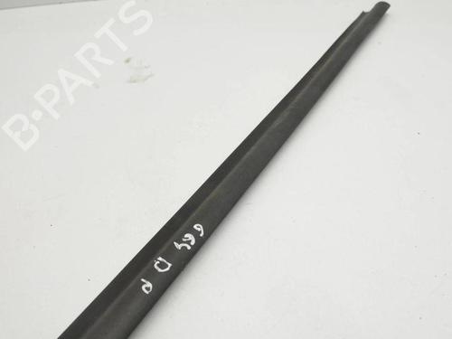 Door moulding trim OPEL ZAFIRA A MPV (T98) 2.2 DTI 16V (F75) | BP28875749C150 