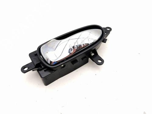 Used Front left interior door handle Front left interior door handle 33899932 33899932