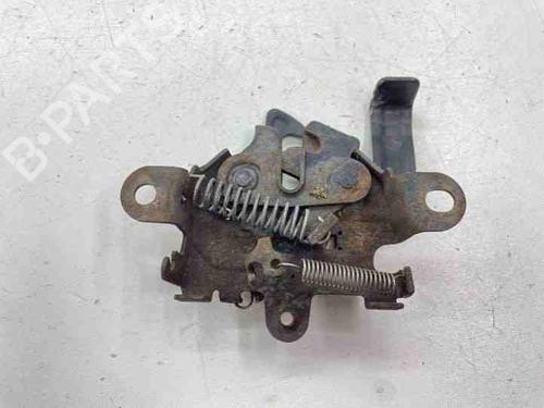 Used Hood lock TOYOTA YARIS (_P1_) 1.4 D-4D (NLP10_, NLP10R) (75 hp) 28870792