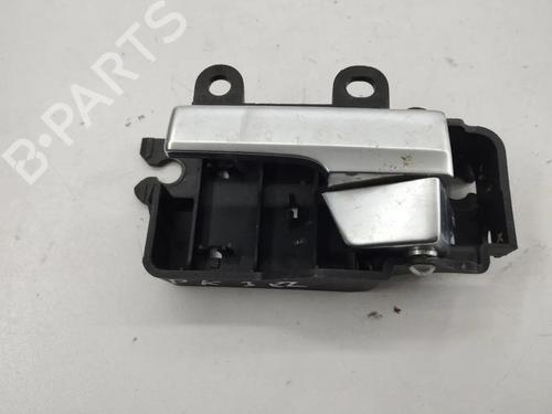 Used Front left interior door handle Front left interior door handle 33911543 33911543