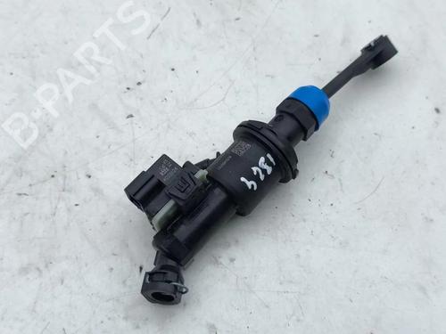 Used Clutch slave cylinder Clutch slave cylinder 36199040 36199040