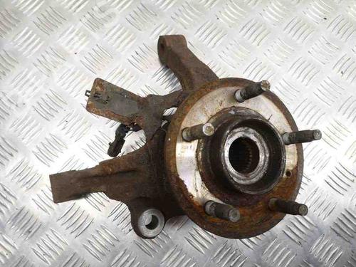 Used Left front steering knuckle CHEVROLET CAPTIVA (C100, C140) 2.0 D 4WD (150 hp) 28885091