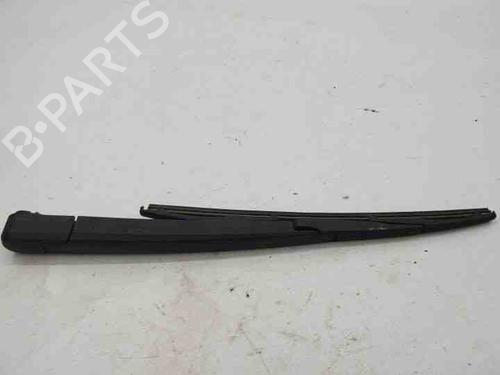 Used Rear windshield wiper arm OPEL ZAFIRA TOURER C (P12) 2.0 CDTi (75) (160 hp) 28851395