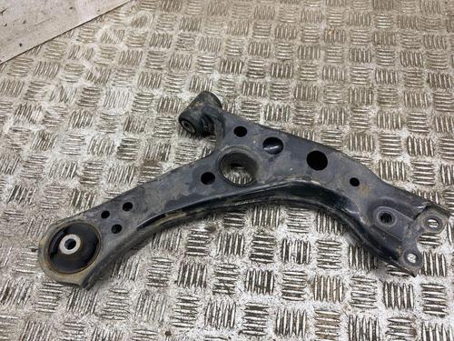 Used Left front suspension arm Left front suspension arm 36830876 36830876