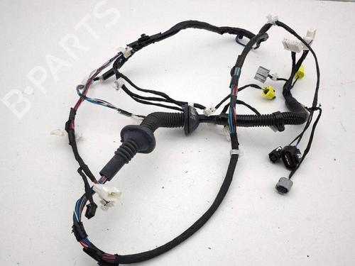 Ledningsnet Ledningsnet TOYOTA C-HR (_X2_, _H2_) PHEV (MAXH21) (223 hp) 36945011 36945011