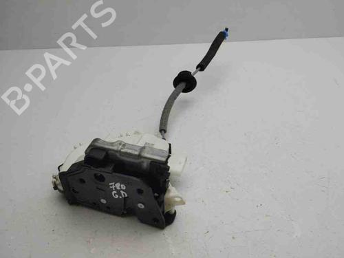 Højre bagtil lås AUDI Q2 (GAB, GAG) 35 TFSI (150 hp) 28899788