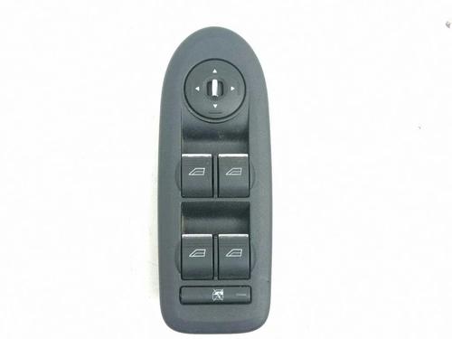 Used Right front window switch Right front window switch 38246526 38246526