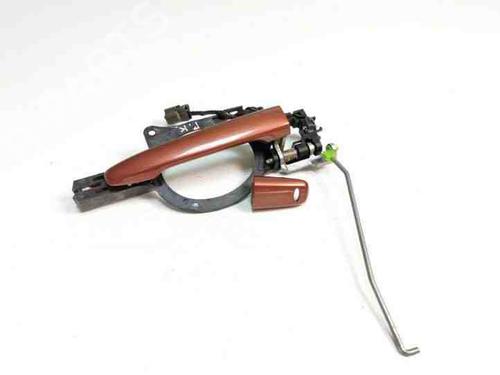 Used Rear left exterior door handle MITSUBISHI OUTLANDER II (CW_W) 2.2 DI-D 4WD (156 hp) 28869482