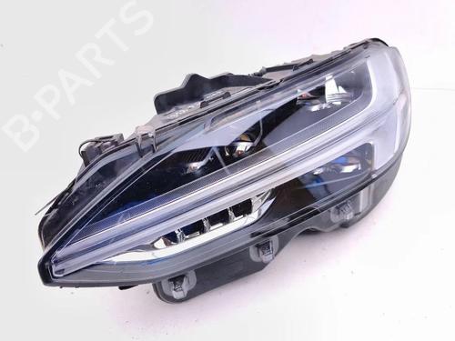 Venstre forlygte Venstre forlygte VOLVO S90 II (234) D4 (190 hp) 33259891 33259891