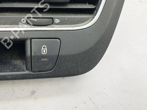 Air vent PEUGEOT 5008 (0U_, 0E_) 1.6 HDi | BP28851156I21