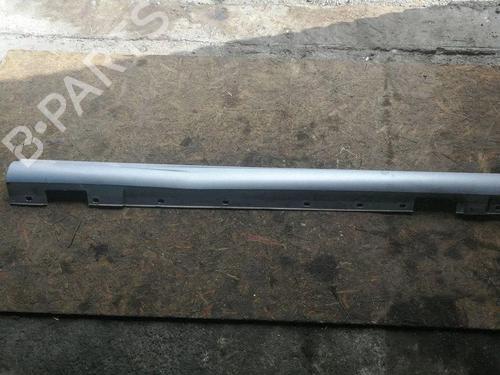 Used Right sideskirt Right sideskirt MERCEDES-BENZ C-CLASS (W204) C 220 CDI (204.008) (170 hp) 40210194 40210194
