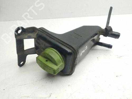 Used Power steering reservoir Power steering reservoir 38250176 38250176
