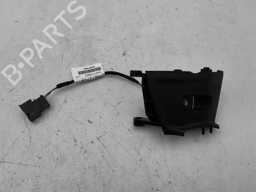 Used Left front window switch AUDI A1 Sportback (8XA, 8XF) 1.0 TFSI (95 hp) 28857443